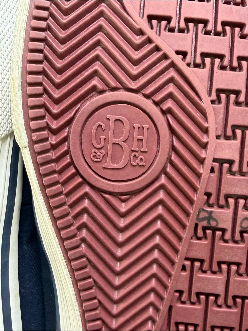 G.H. Bass & Co. Navy Canvas Boat Shoes with White Laces Men’s Summer 10.5